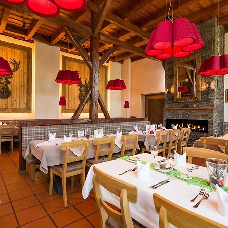 Hotel Hirsch-2